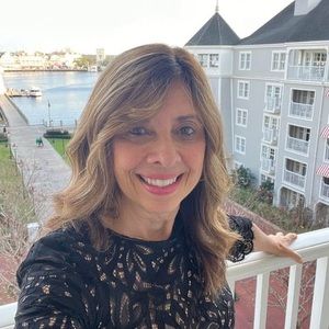 Meet your Posher, Donna